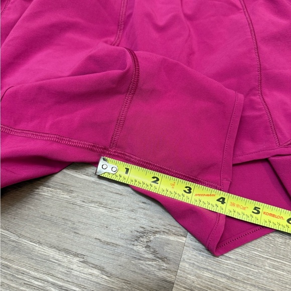 Lululemon Hotty Hot Short II *Long 4"
Ripened Raspberry 10 - Picture 7 of 11